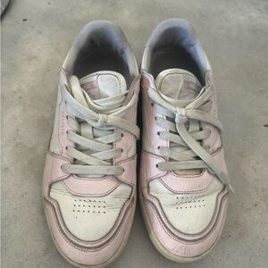 Axel arigato sneakers
